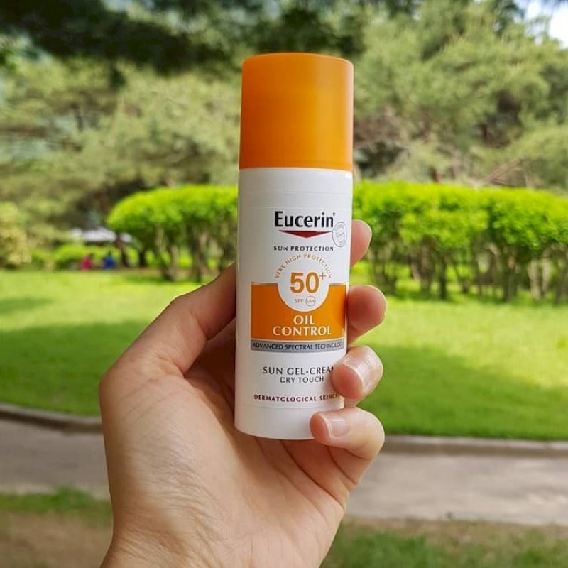 Kem Chống Nắng Kiểm Soát Dầu Eucerin Sun Gel-Creme Oil Control Dry Touch Spf 50+