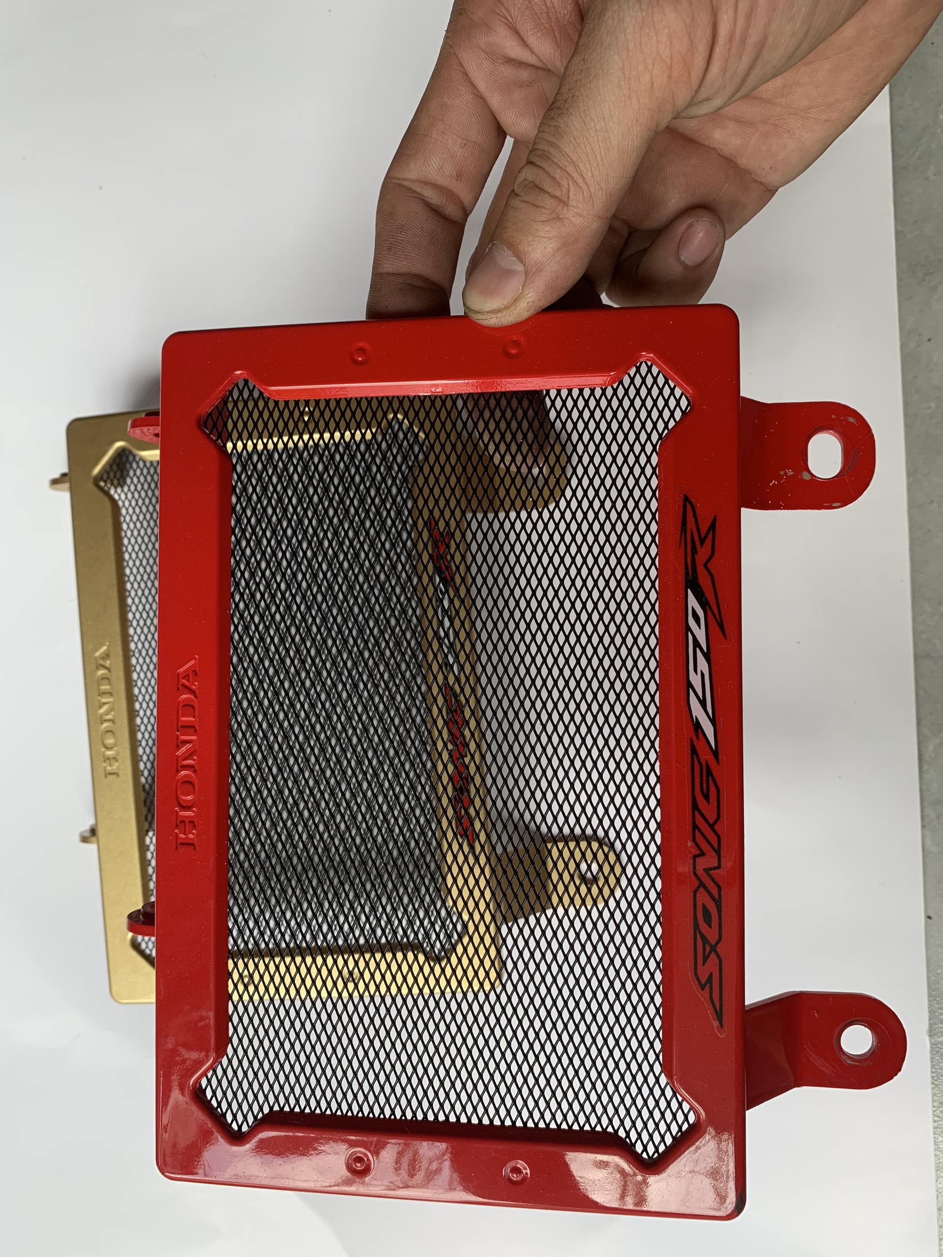 Che két nước Sonic 150r