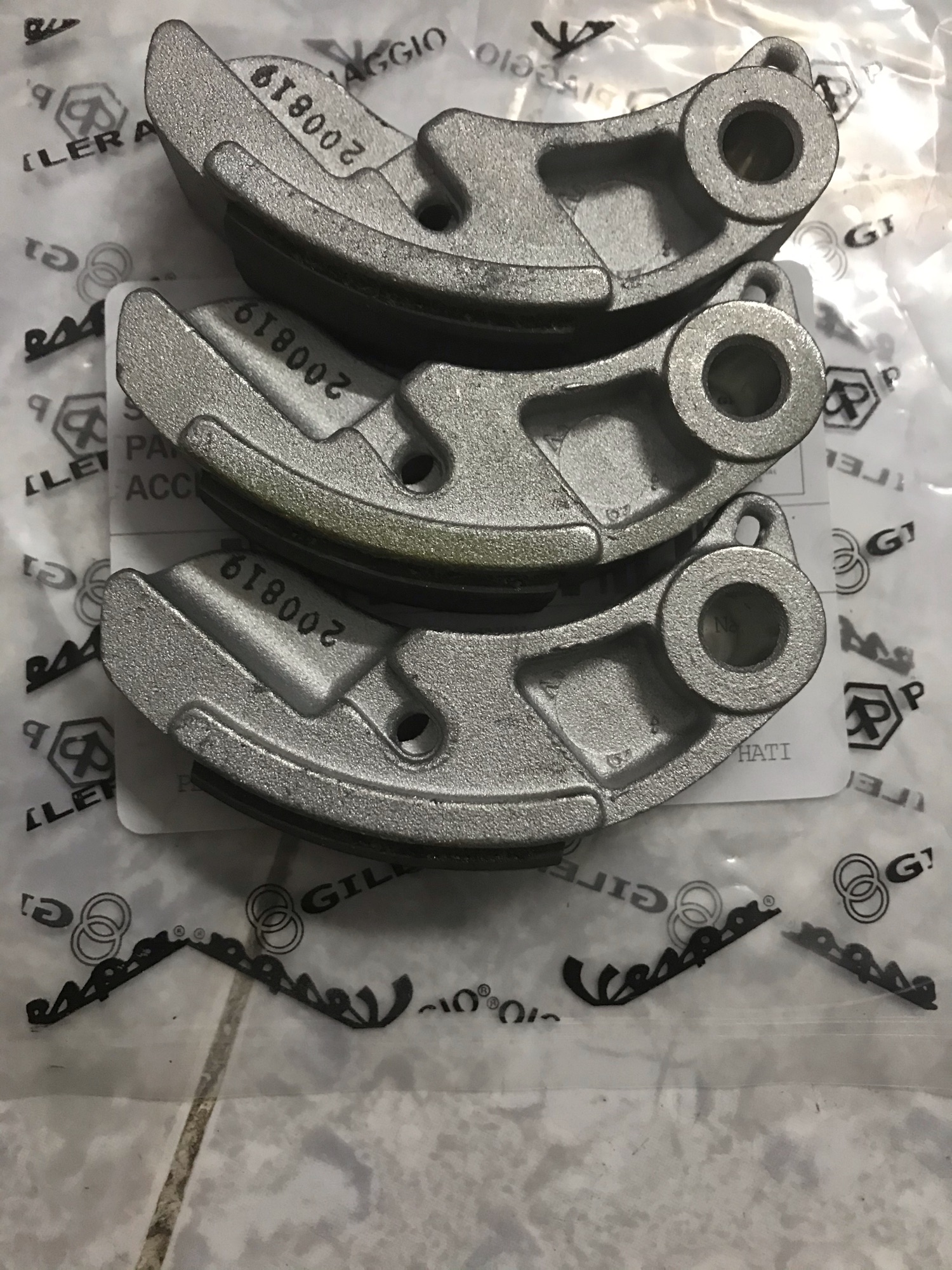 Bộ bố ba càng ( búa côn) xe Vespa Đời 3V
