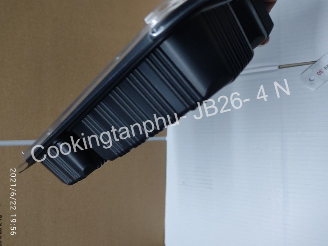 100 Hộp Cơm 4 ngăn JB26