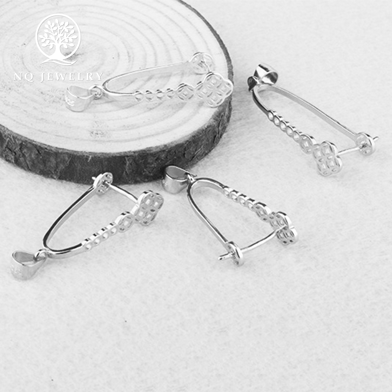 [HCM]Charm bạc khóa - NQ Jewelry