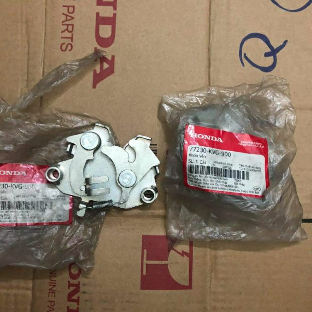 Khóa yên sau xe Airblade 110 hãng