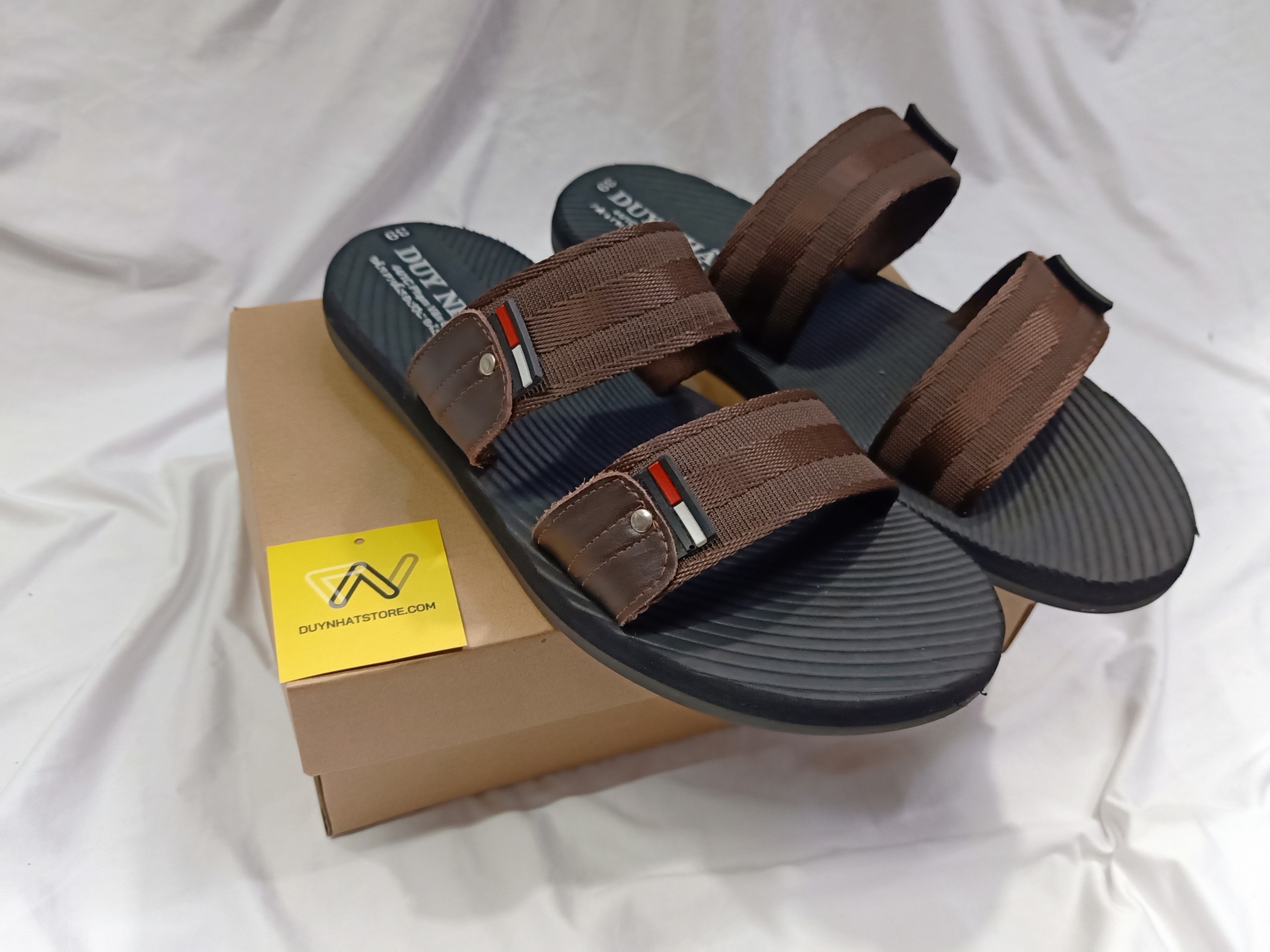 Dép Nam Hai Quai Ngang Phối Dây Dù Giày Dép Duy Nhật Store Đế Cao Su Xốp Đúc Nguyên Khối Siêu Bền Không Trơn Có 2 Màu