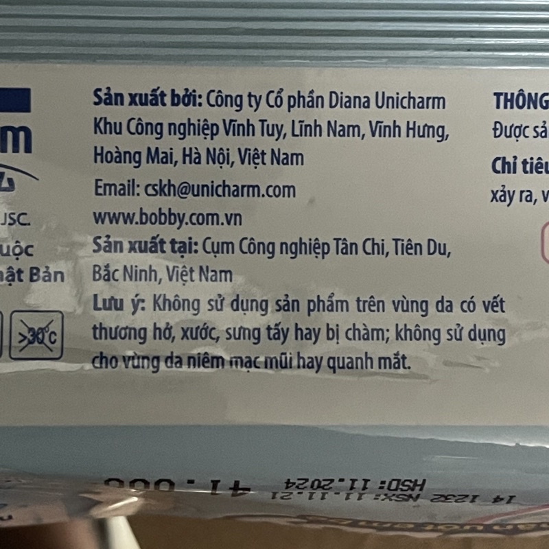 Khăn giấy ướt Bobby 80 miếng - 100 miếng có mùi và không mùi
