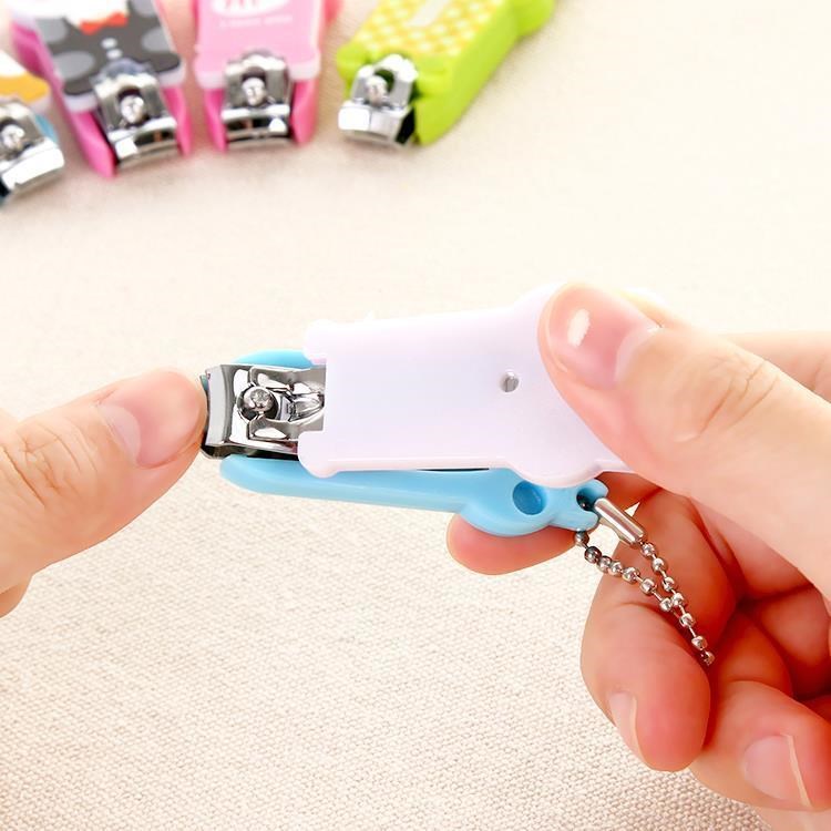 Bấm móng tay trẻ em hình ngộ nghĩnh