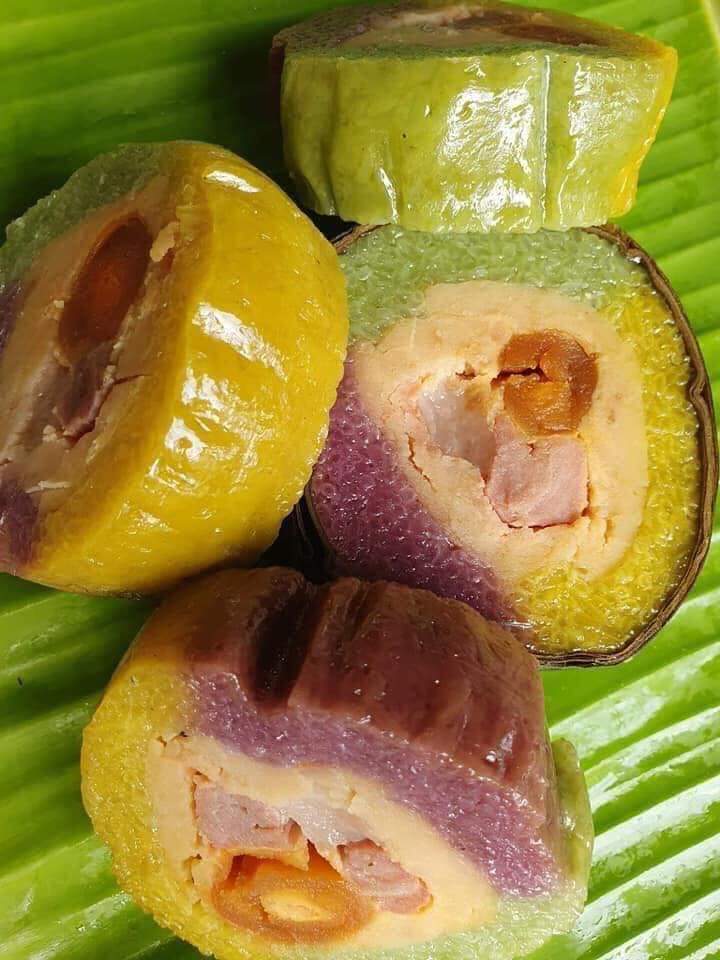 [HCM]Bánh Tét Trà Cuôn Tam Sắc