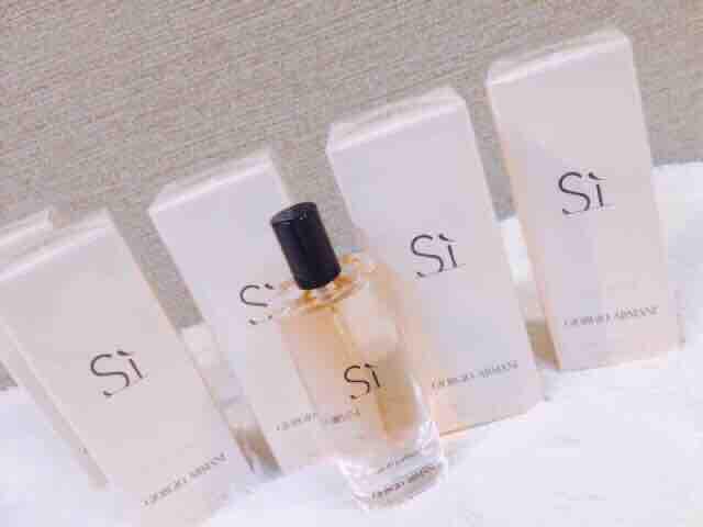 Nước hoa Giorgio Armani Sì Eau de Parfum 15ml (fullbox)