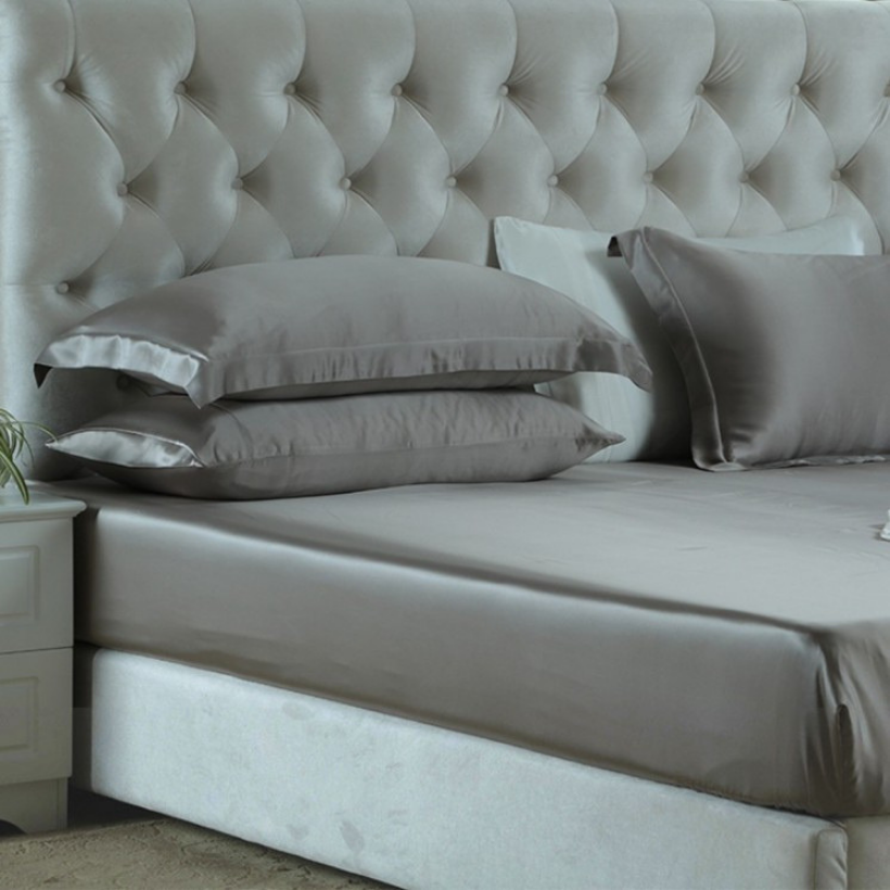 ( Lụa Loại 1) Bộ 4 Món Ga Gối Phi Lụa Màu Xám Đậm Cao Cấp Mềm Mại Lan Pham Bedding