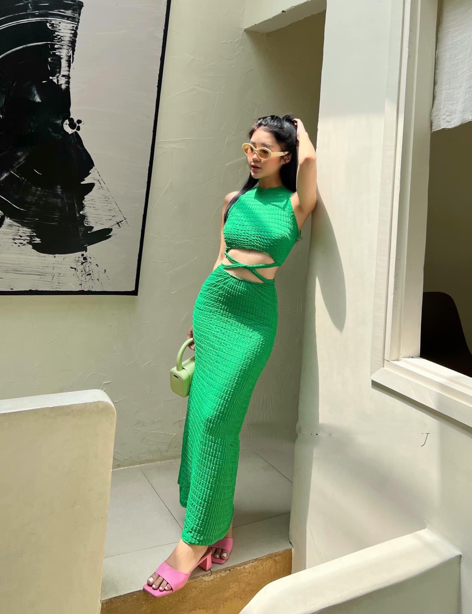 [HCM]đầm body dáng daaif sát nách dây chéo bụng  M511D
