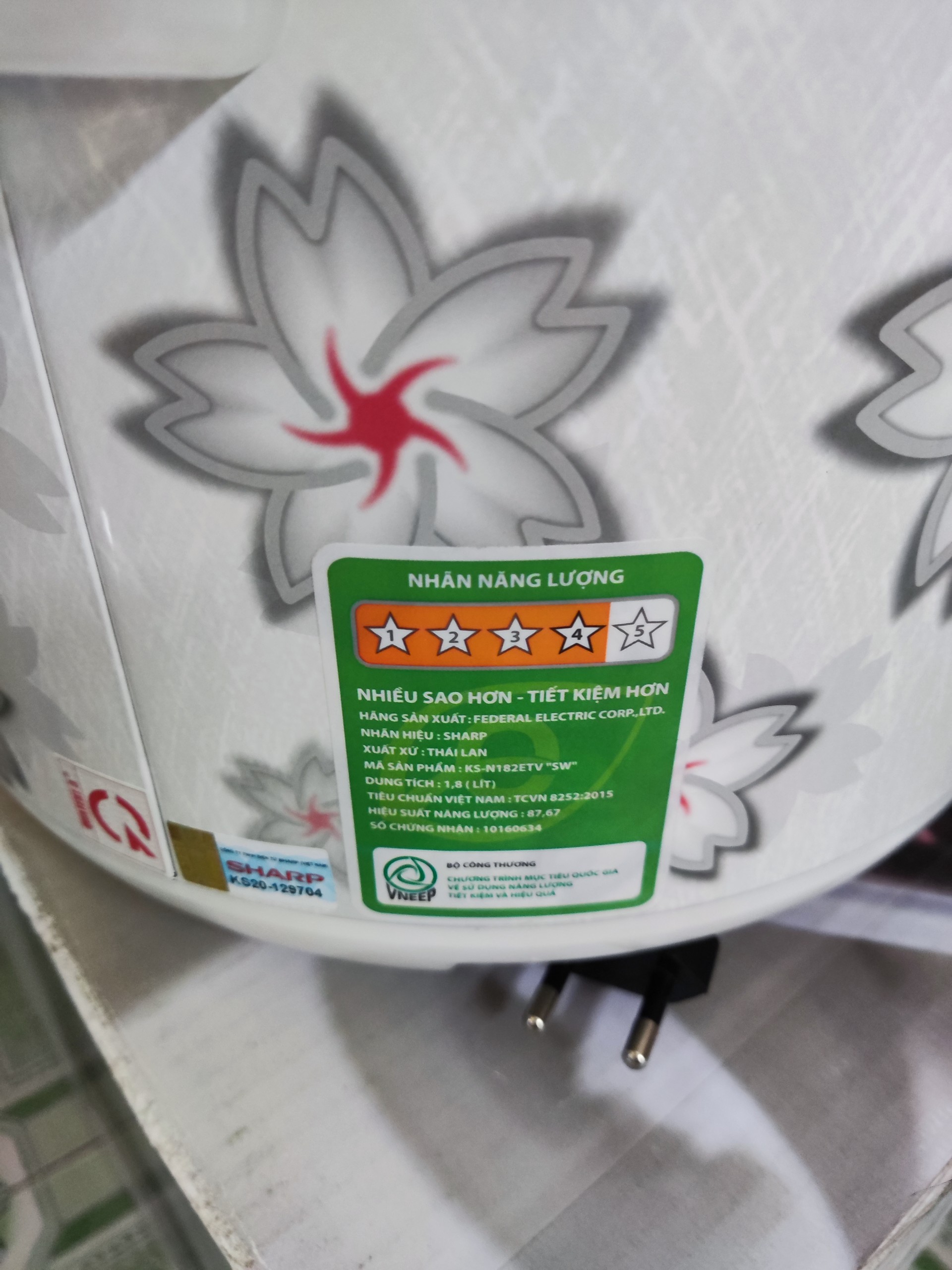 Nồi cơm điện Sharp 1.8 lít KS-N182ETV