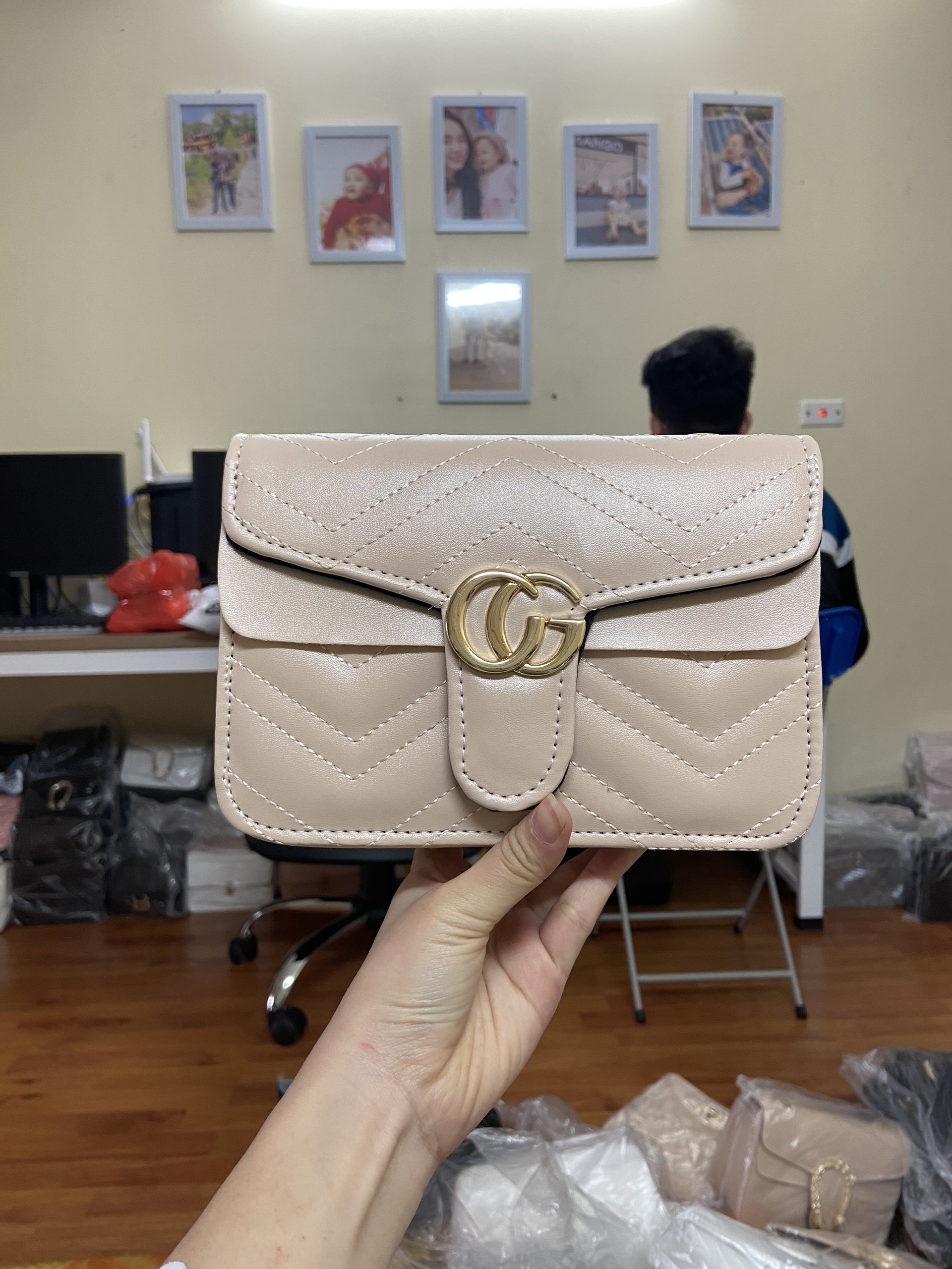 Túi đeo chéo CG dây đeo xích trẻ trung