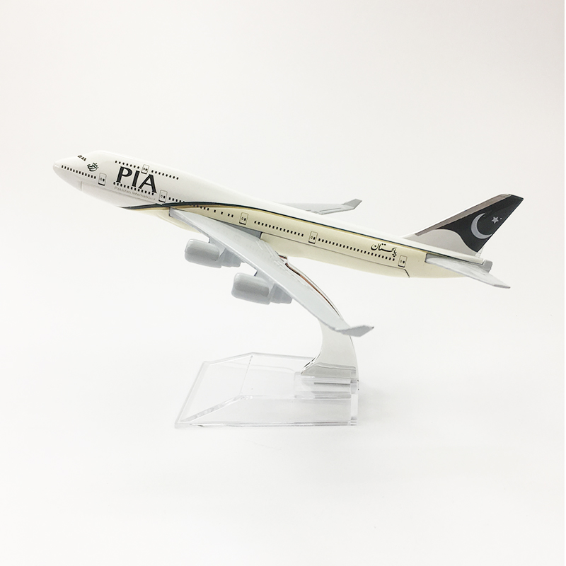 Mô hình máy bay PIA 16cm+ đế trưng bày