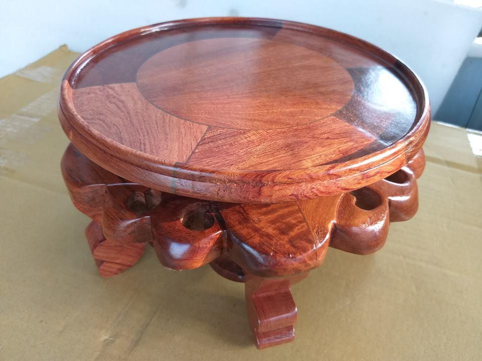 Đôn gỗ Hương cao 16cm mặt 24cm