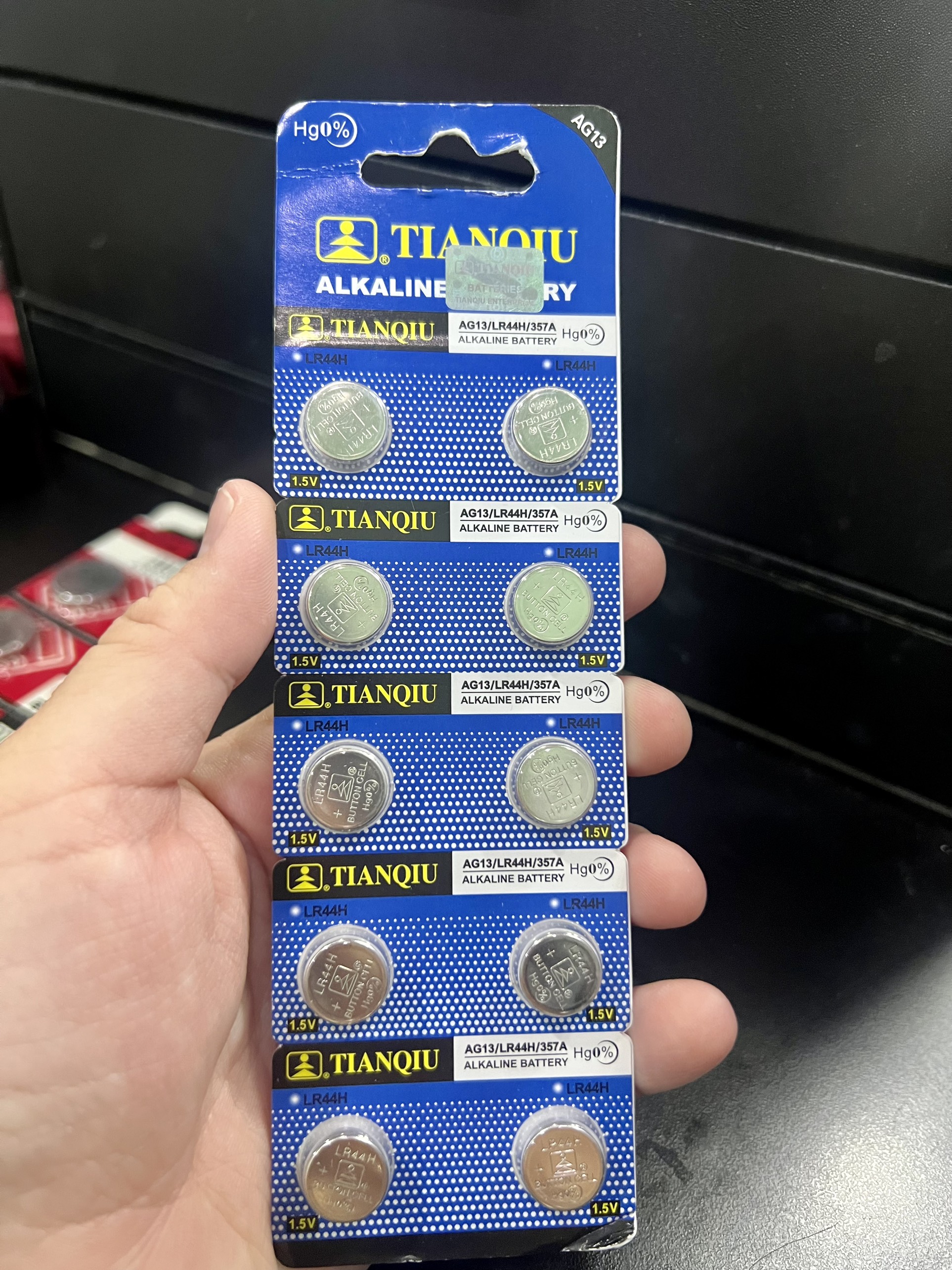 Dây đèn led pin 2met nhấp nháy 3 chế độ ( chớp nhanh , chớp chậm , không chớp )