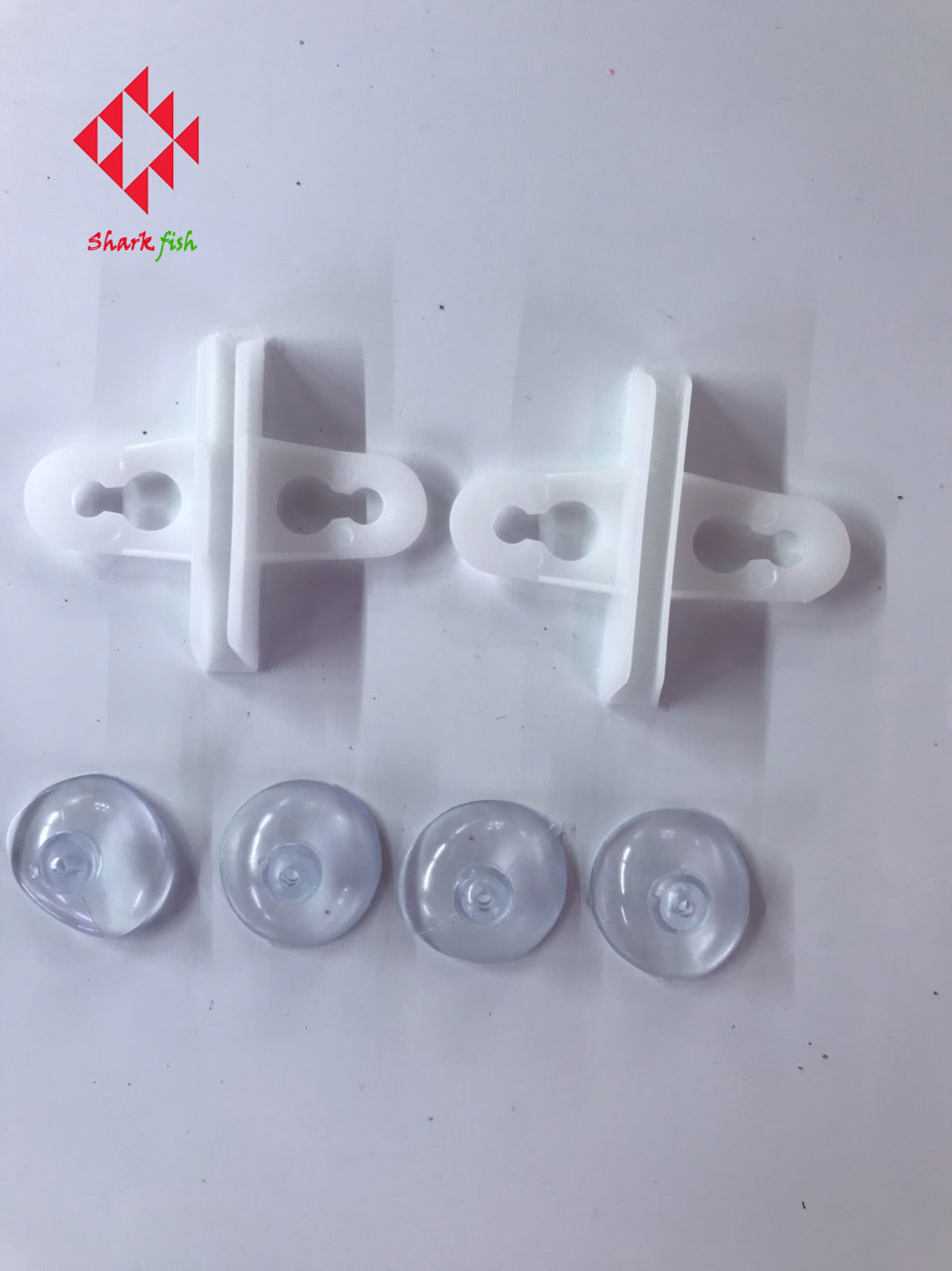 Hít giữ vách ngăn hồ cá-hít giữ ngăn hồ cá