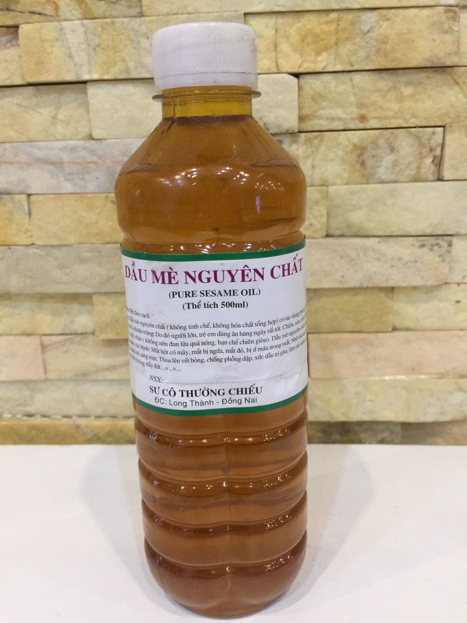500 ml DẦU MÈ NGUYÊN CHẤT THƯỜNG CHIẾU