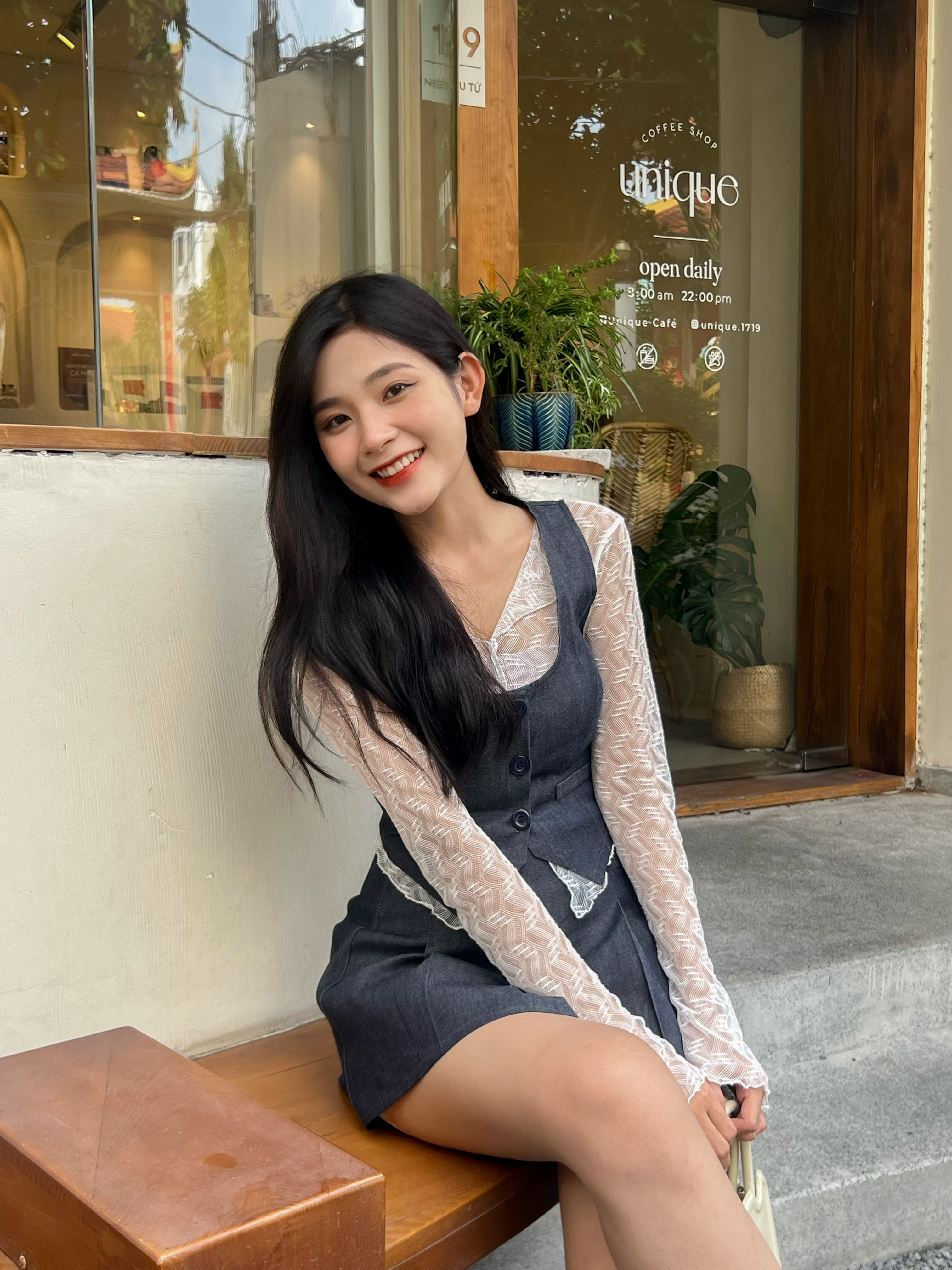 DALLA Áo ren cardigan cổ V phom ôm (CDG02)