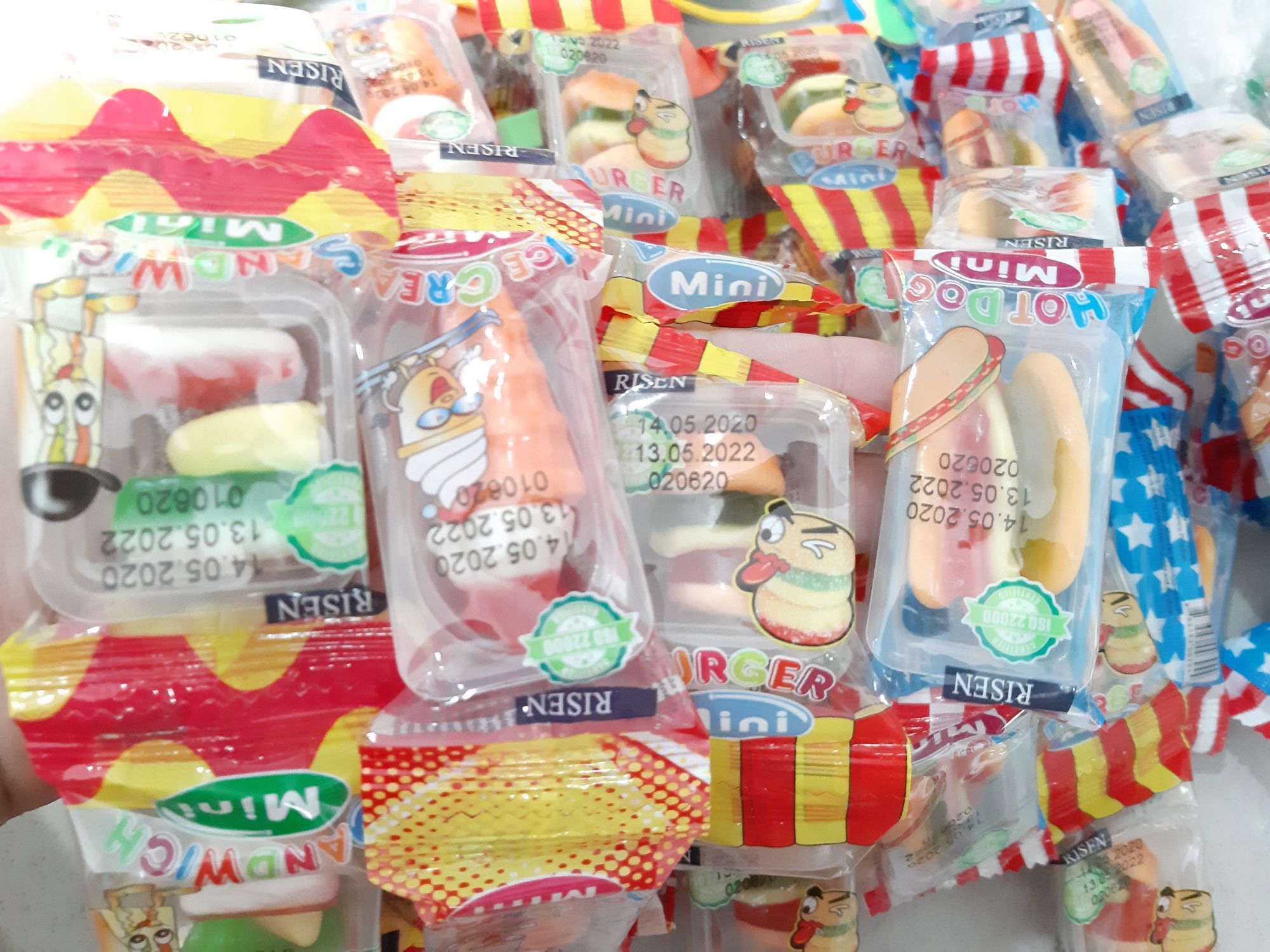 [HCM]10 cái kẹo dẻo mini hình hamburger