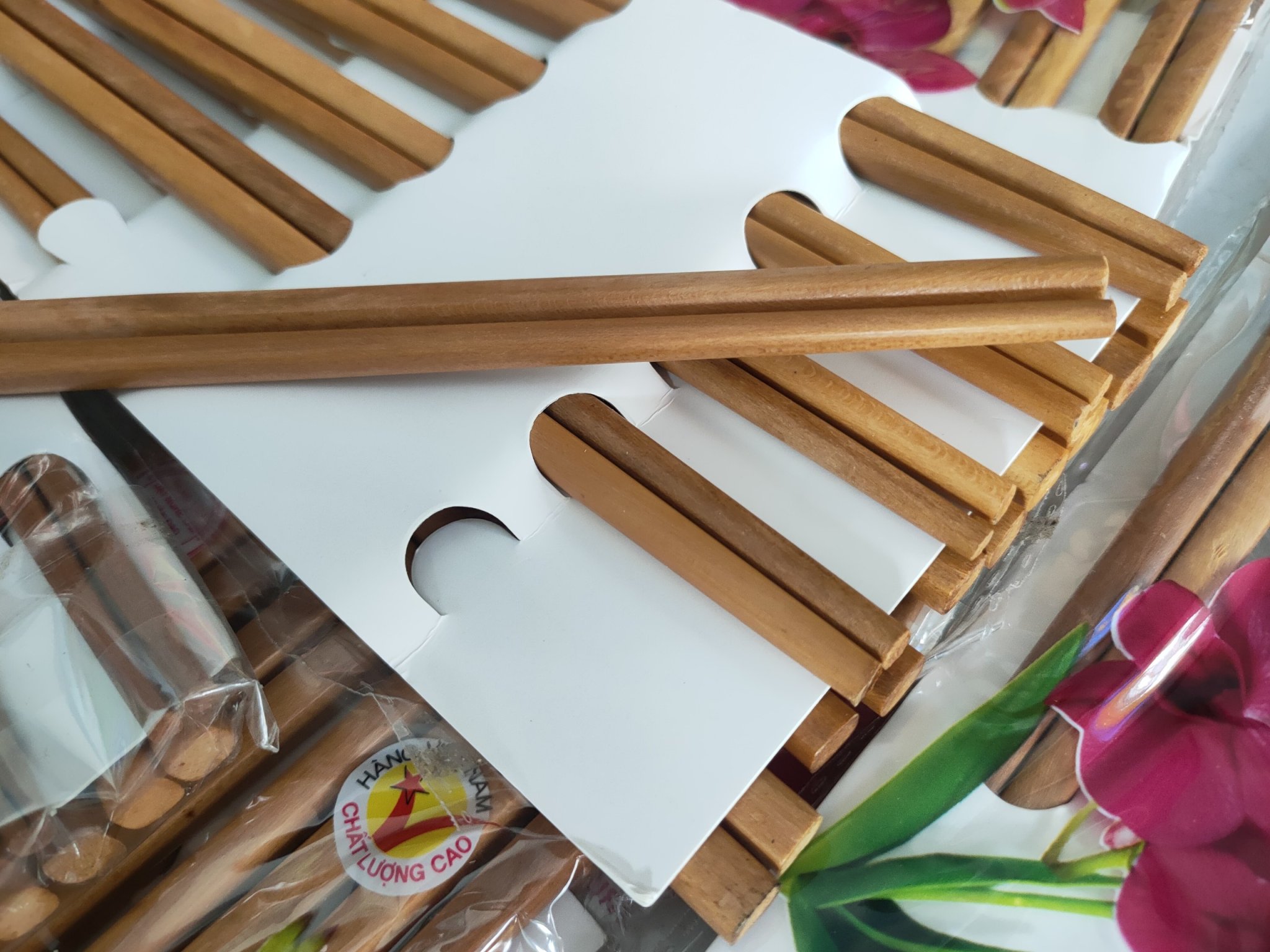Đũa Gỗ Rồng Cao Cấp (Bộ 10 đôi)