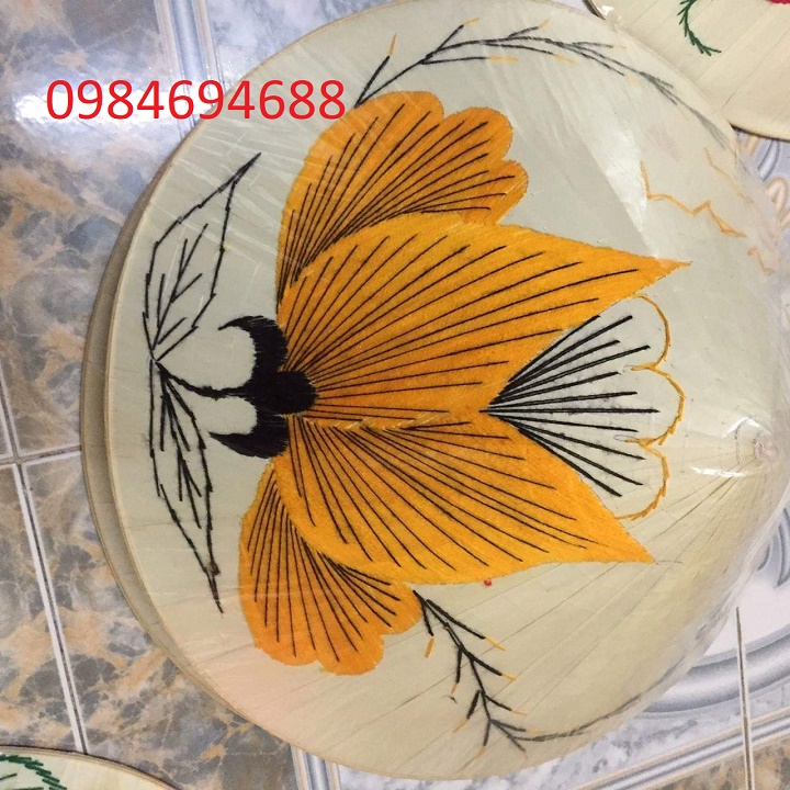 Nón lá huế thêu