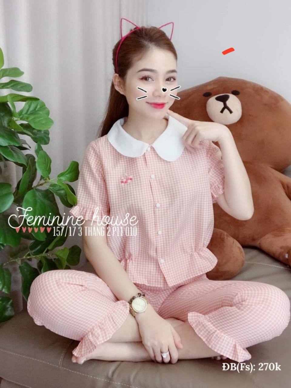 Sét bộ caro nữ áo cổ sen quần lửng