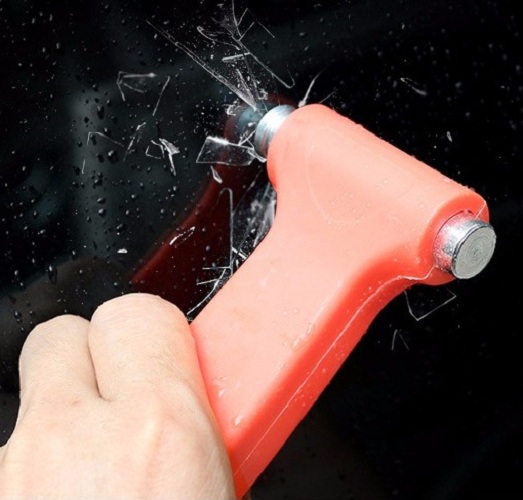 Búa thoát hiểm lõi thép - dụng cụ hỗ trợ an toàn trên ô tô mini tiện lợi