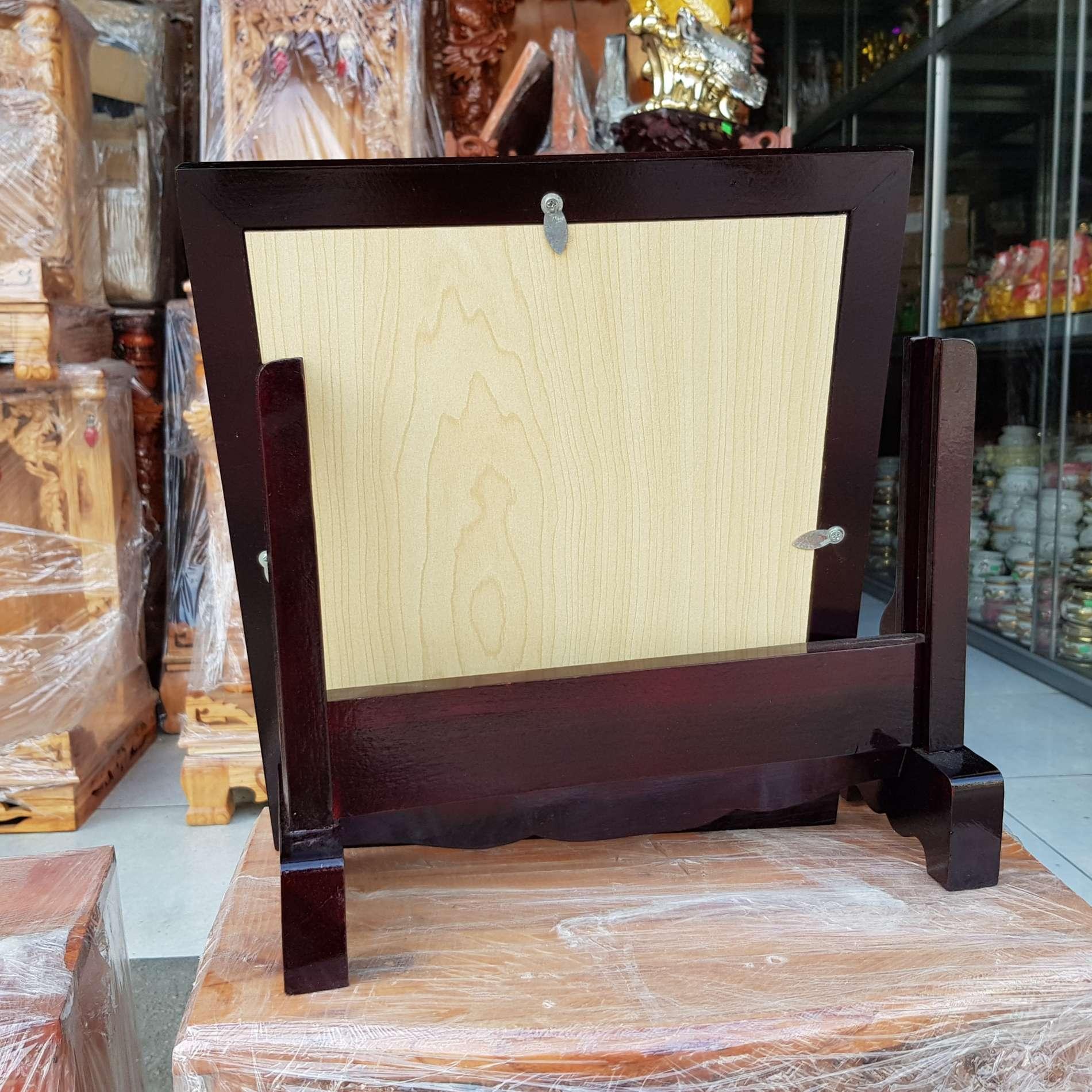 Khung hình thờ gỗ tràm bông vàng cẩn 25×30