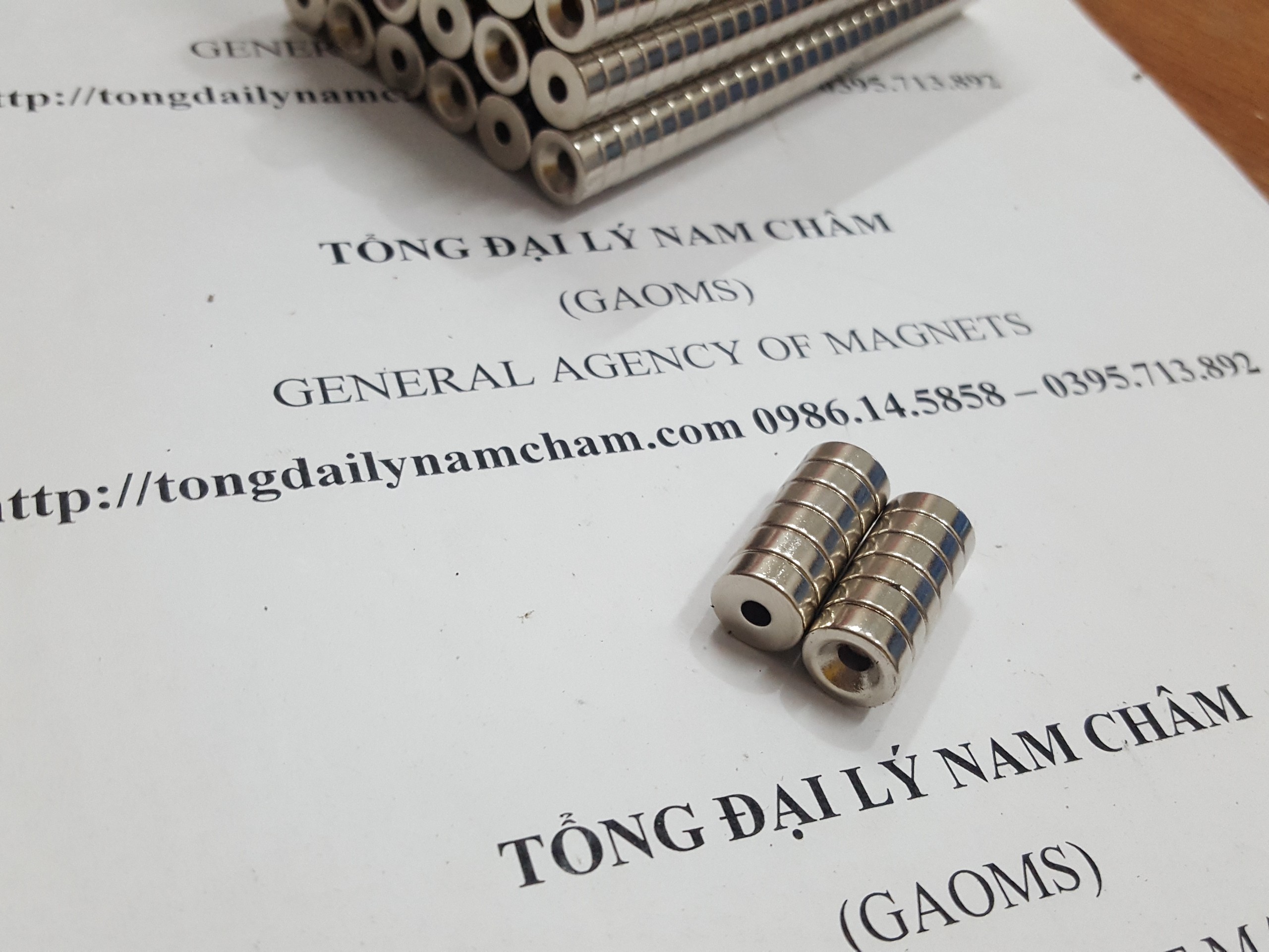 20 viên nam châm 10x4 lỗ 3.5mm