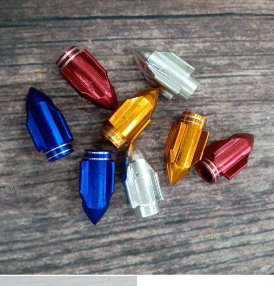 Ốc chân van xe máy hình tên ( giá 1 đôi )