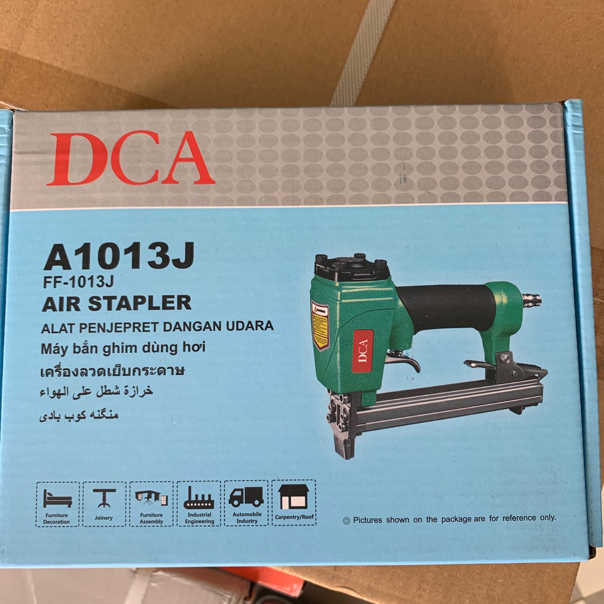 Máy bắn đinh ghim U dùng hơi DCA A1013J