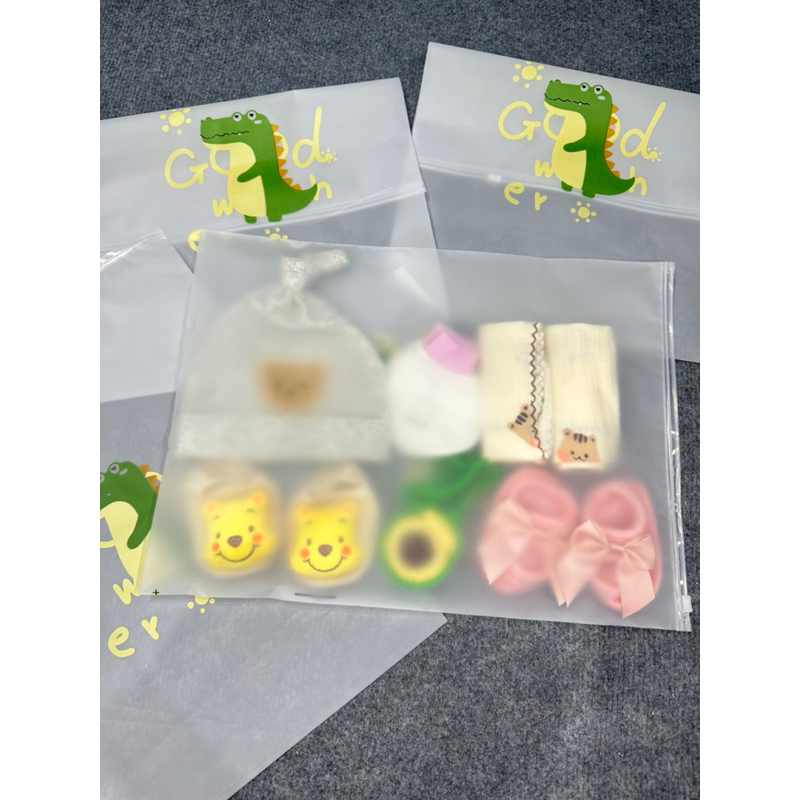 Combo 5 Túi zip đựng đồ đi sinh cho mẹ và bé ( mẫu túi ngẫu nhiên)