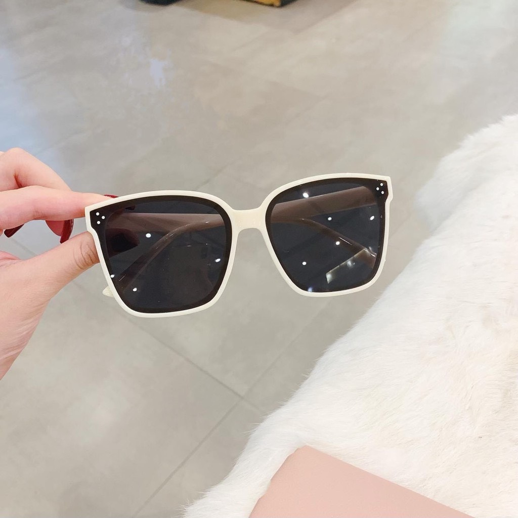 Kinh UNISEX 3 Chấm Hot Hit Phiên Bản Mini Cho Bé.