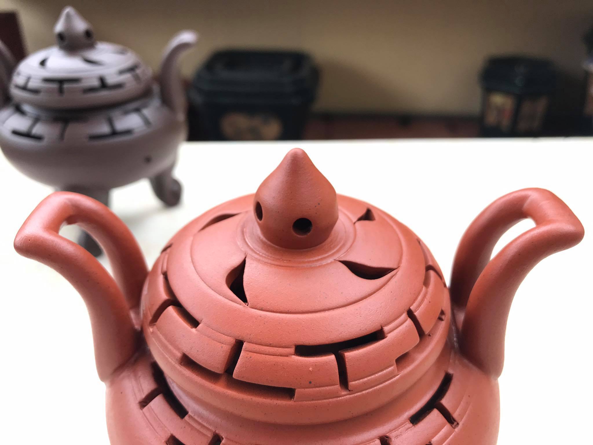 LƯ ĐỐT HƯƠNG TRẦM
