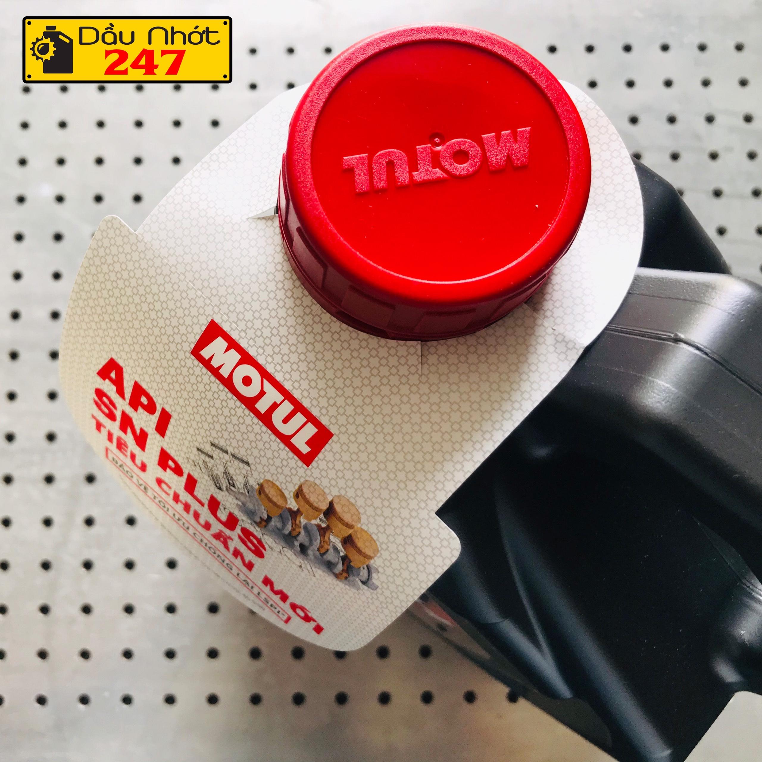 Dầu nhớt Oto Motul Htech 100 Plus 4L