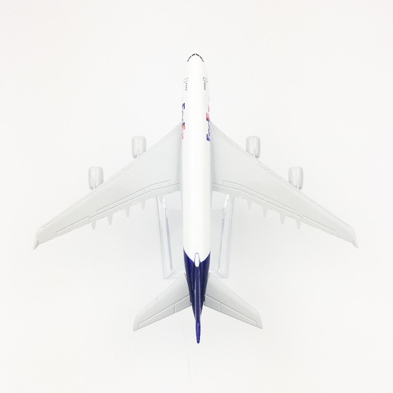 Mô hình máy bay FedEx 16cm + đế trưng bày