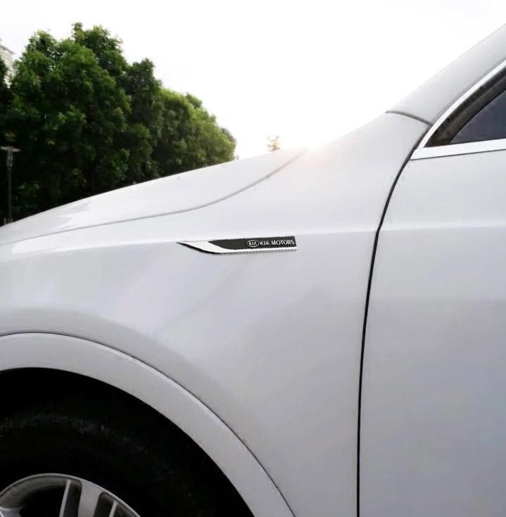 Bộ 2 mang cá kim loại dán xe ô tô MC018 (KIA) đen