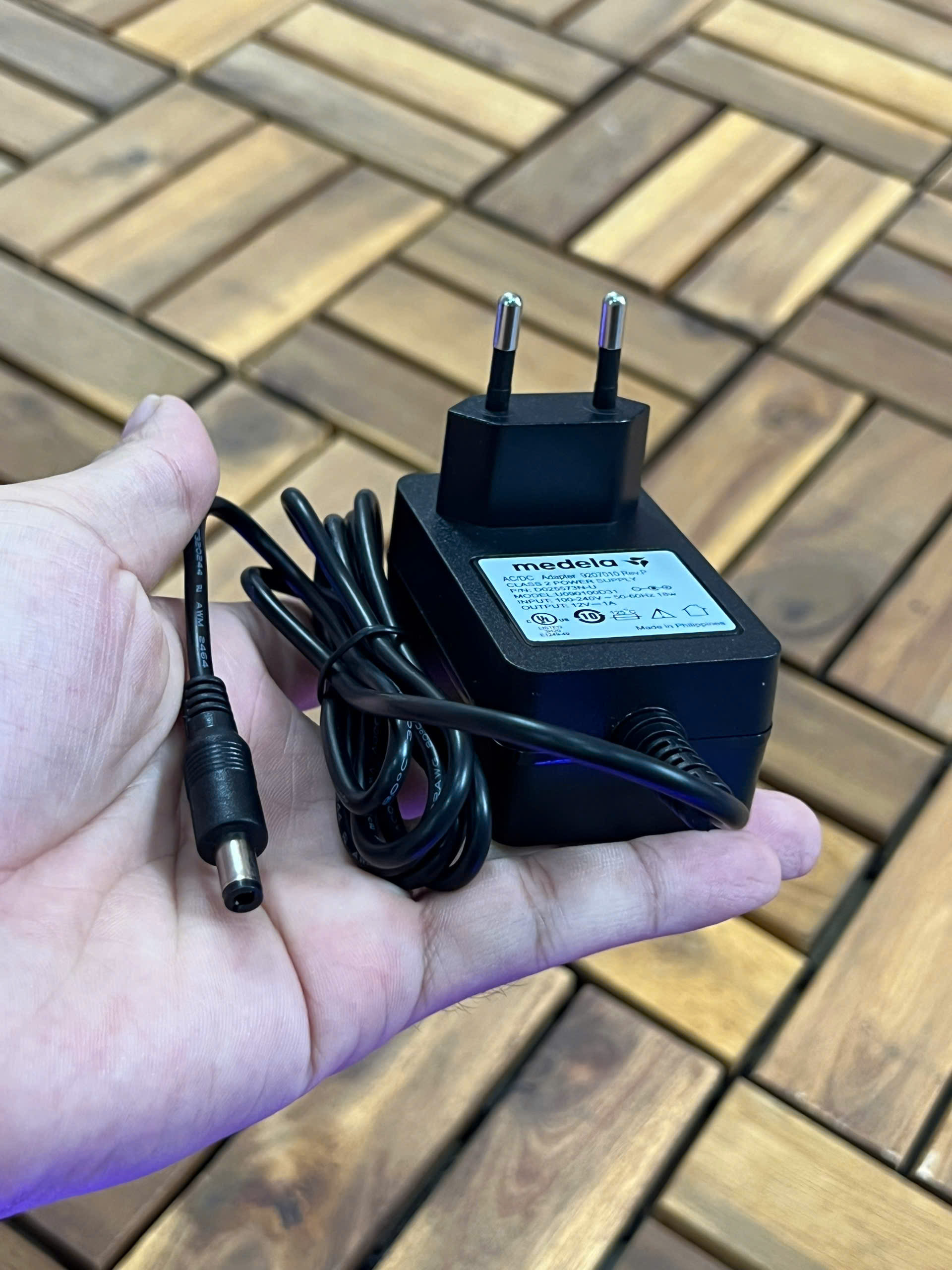Adapter (nguồn) Medela Freestyle 12V