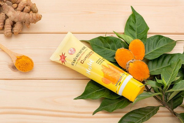Sữa Rửa Mặt Hạt Nghệ Thorakao 100g