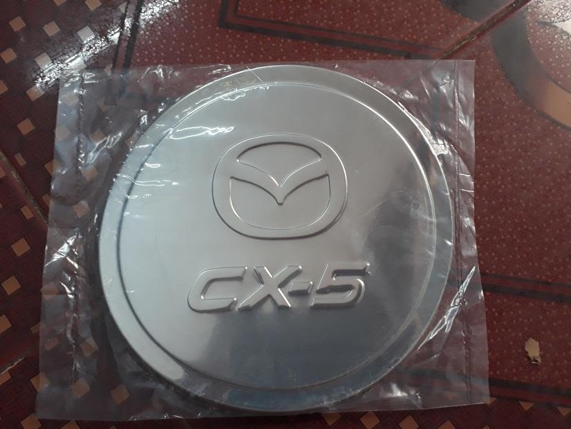 Ốp nắp bình xăng xe cx5