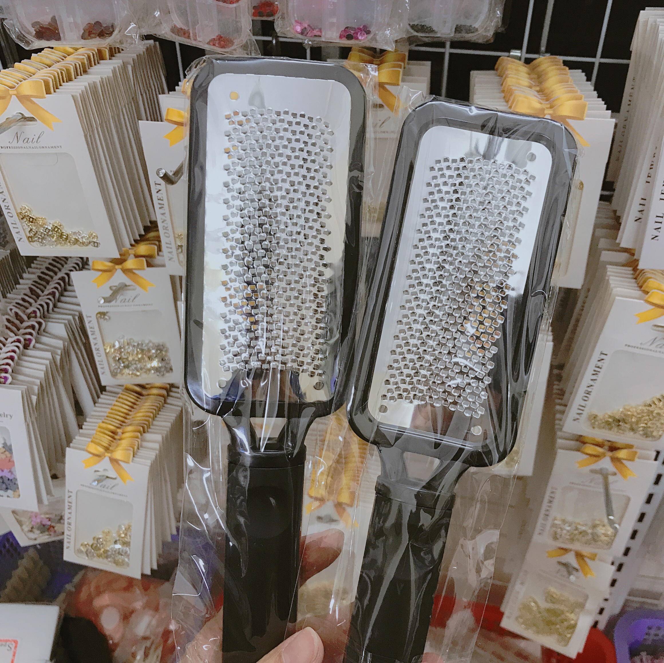 Bàn chải chà gót chân tẩy tế bào chết - chà gót chân lấy da chết tgn937