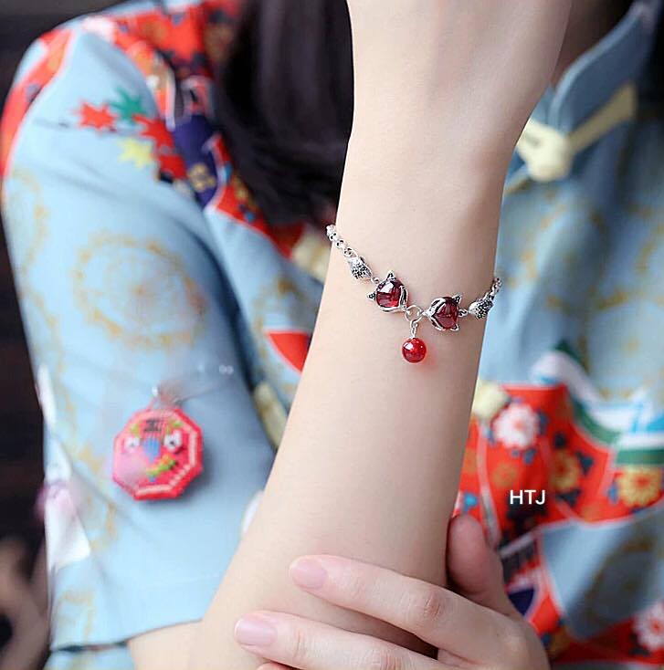 Lắc tay nữ bạc ta hồ ly phong thuỷ MS115
