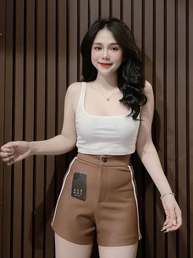 Quần Short nữ UMI lưng cao co giãn ( ba sọc hông )