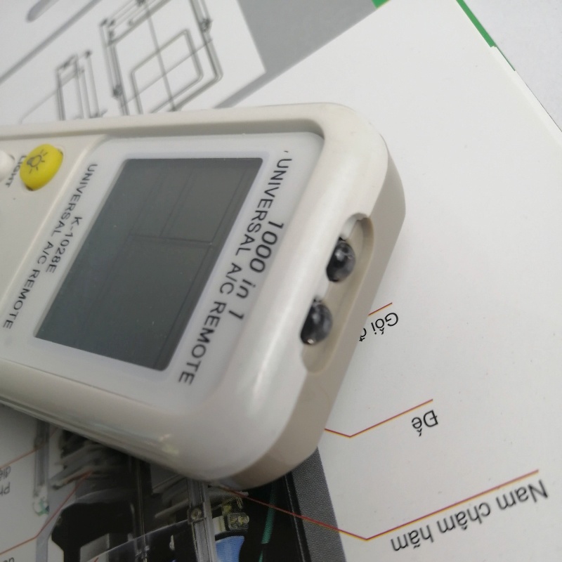 Điều khiển điều hòa Đa năng K1028E