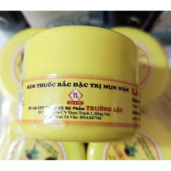 KEM LÁ LƯỢC VÀNG 18g