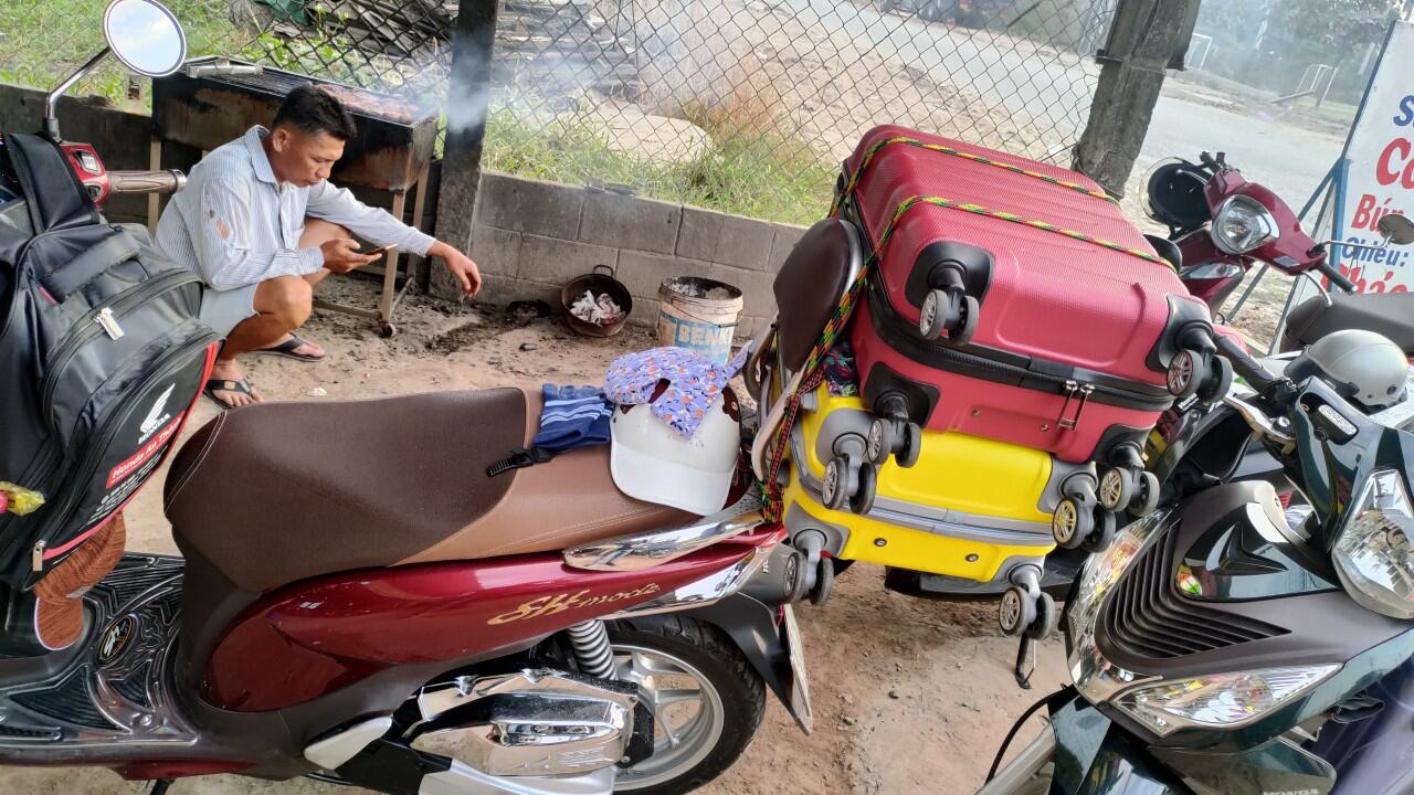 Baga phượt xe SH Mode
