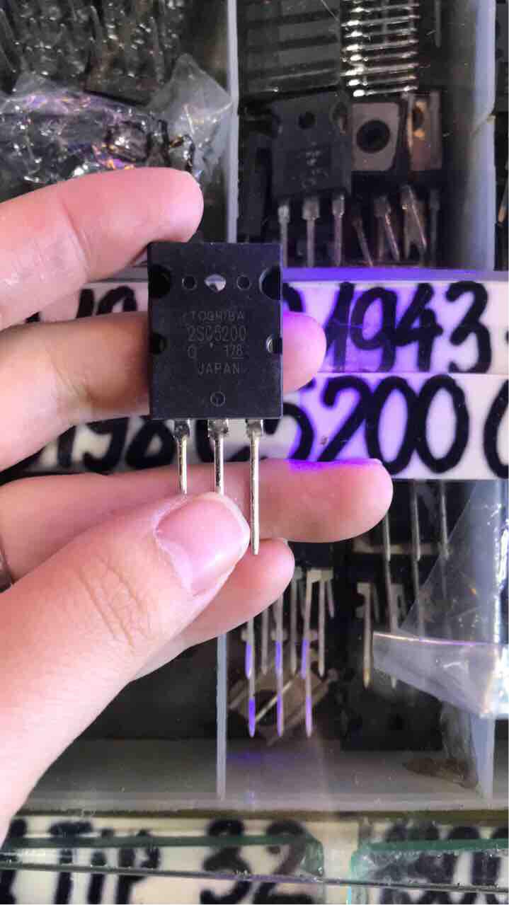 Cặp sò công suất c5200&a1943
