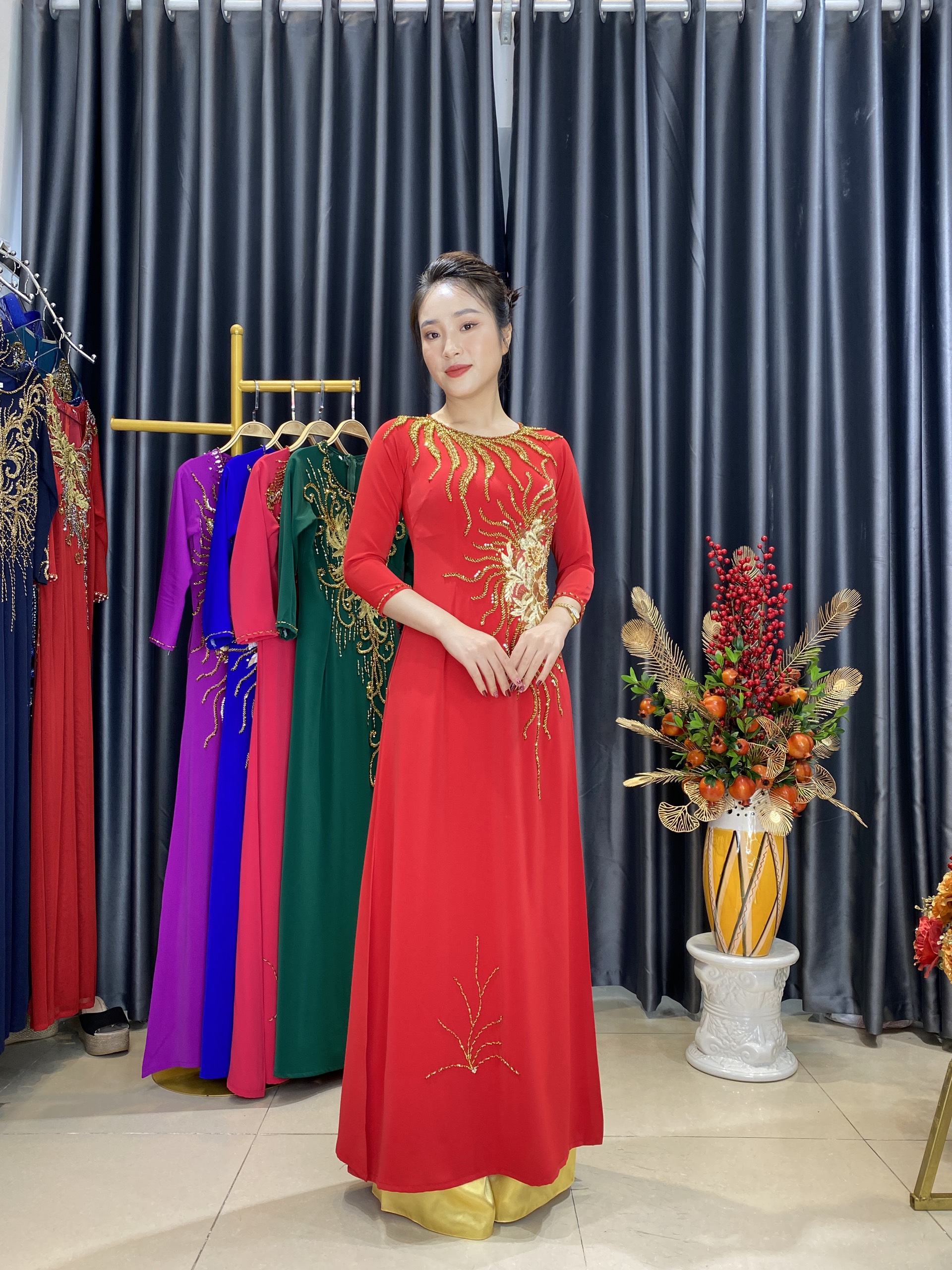 Áo dài, áo dài nữ kết đá thủ công lụa mỹ cao cấp MÃ D61