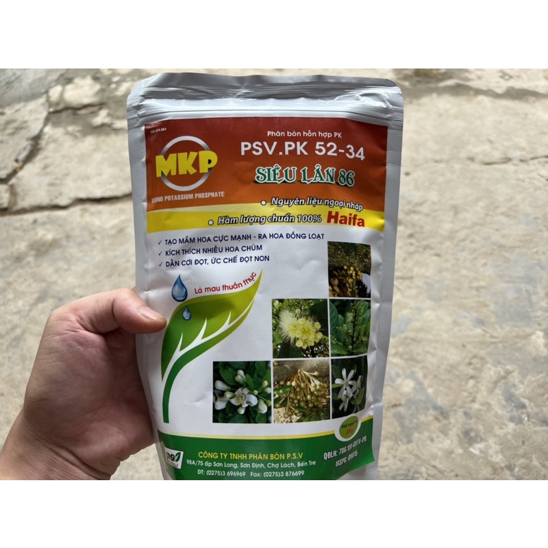 Phân bón Siêu lân 86 chặn đọt tạo mầm hoa kích ra hoa
