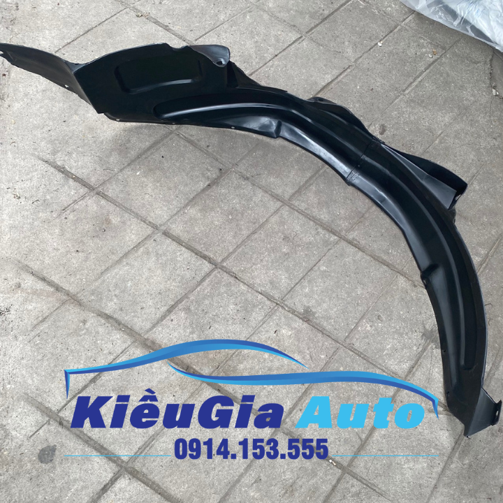 Chắn bùn lòng dè trước hyundai getz - 868121c500