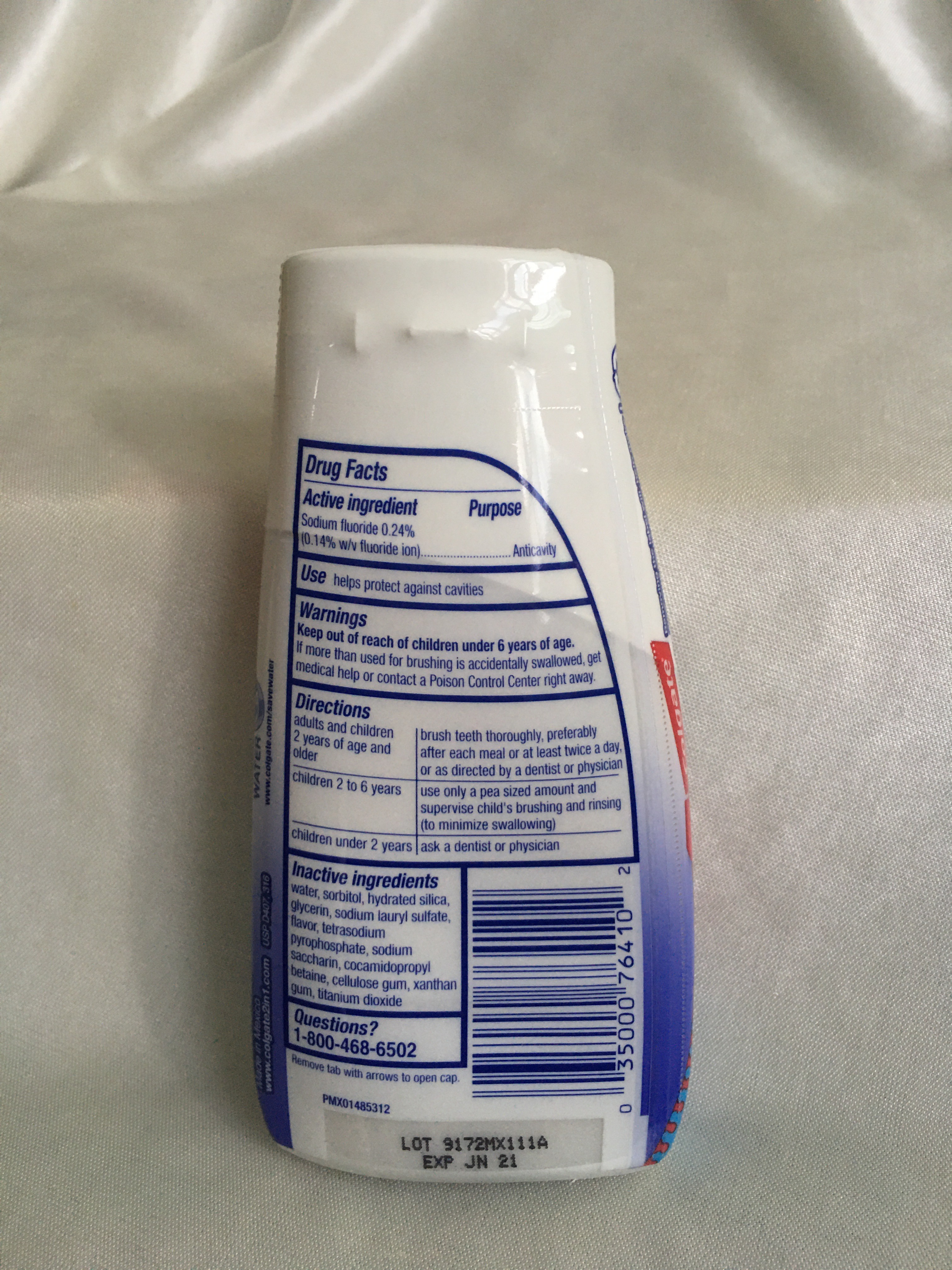KEM ĐÁNH RĂNG & NƯỚC SÚC MIỆNG COLGATE 2in1